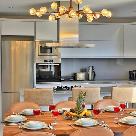 4 Bedroom - 6340 * Καλκάν