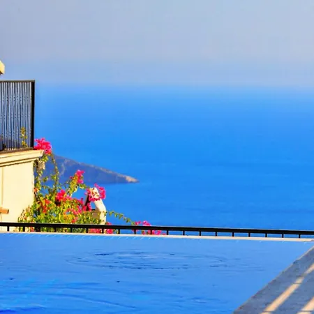 Βίλα 4 Bedroom - 6340 Καλκάν